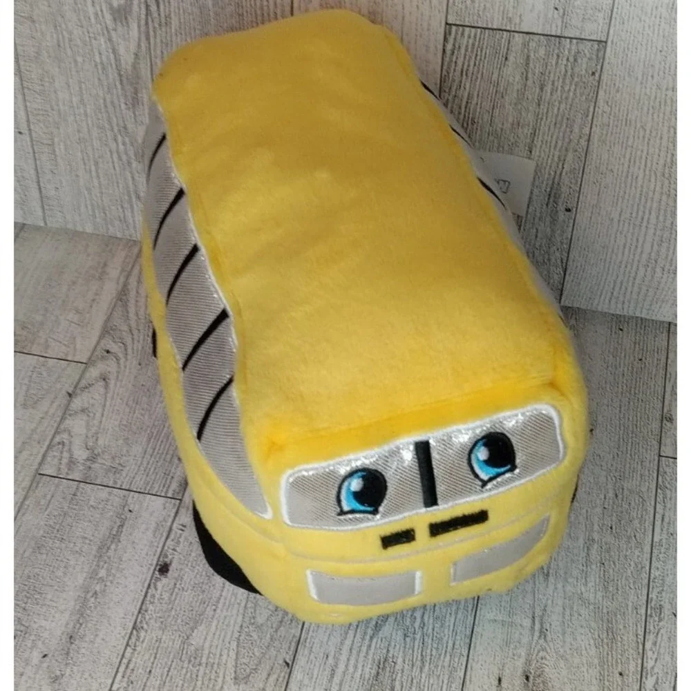 HugFun Yellow School Bus Singing Wheels on the Bus Go Round and Round Works Good